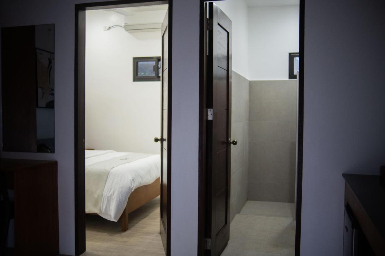 Thistle Inn Panglao Kültér fotó