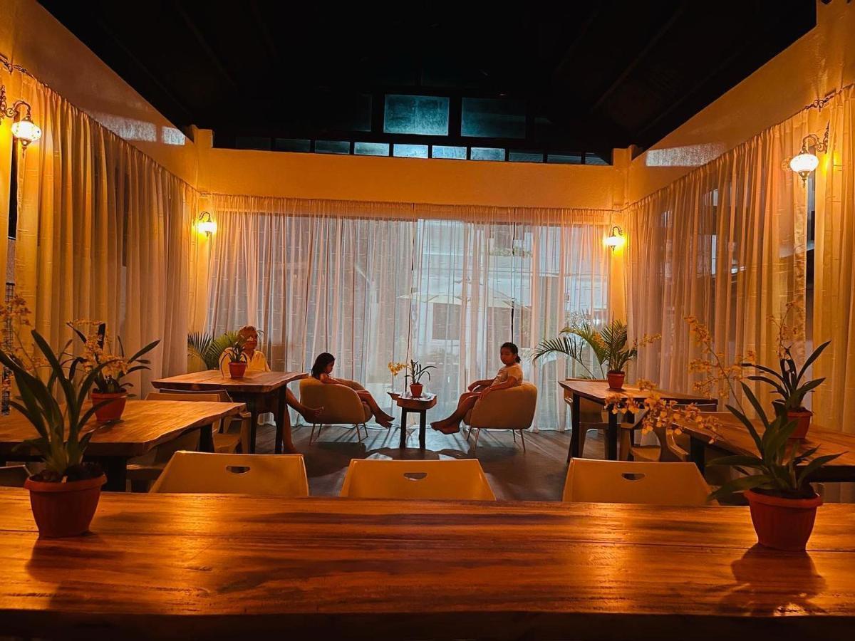Thistle Inn Panglao Kültér fotó